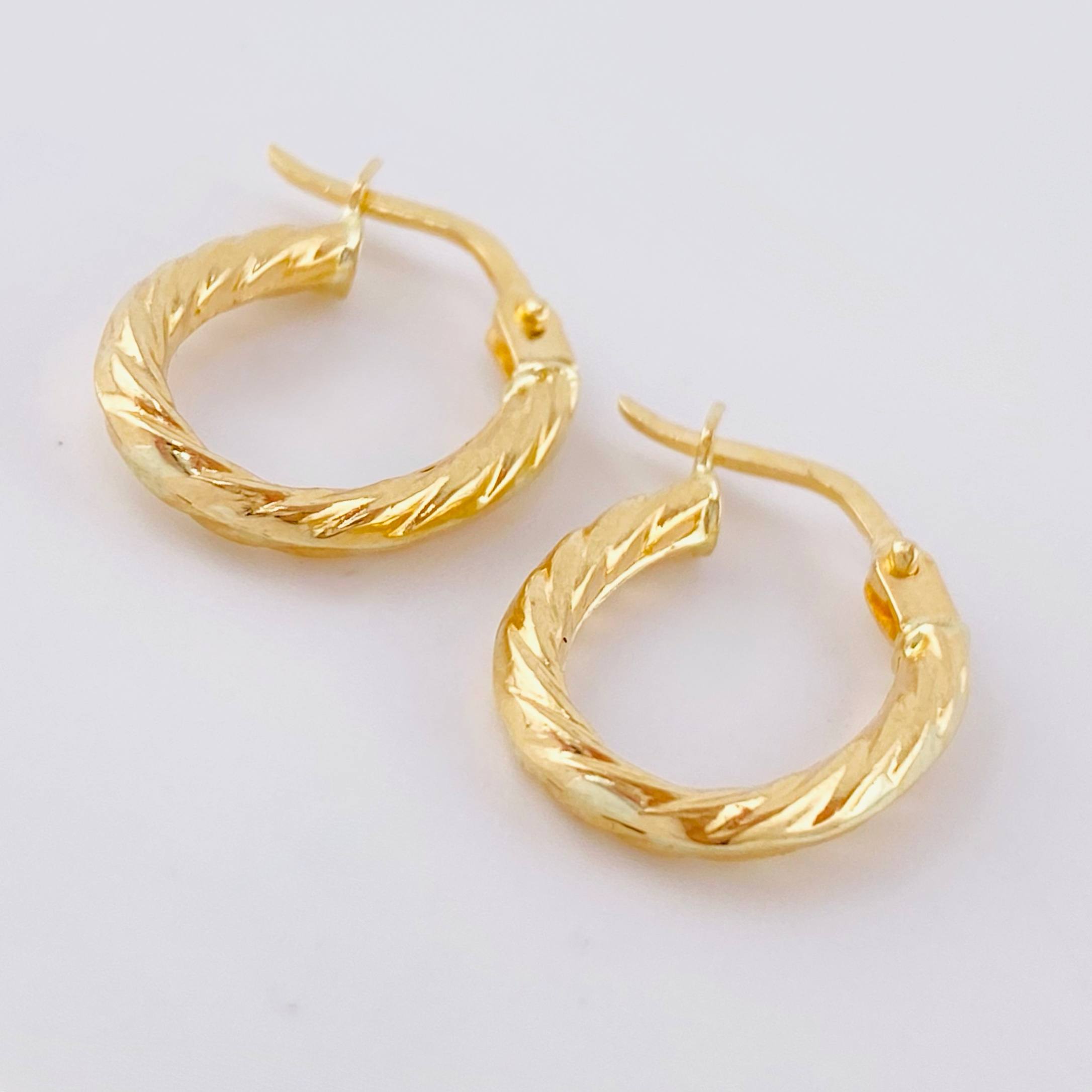 Candongas Lore Ovaladas 1.15gr / 3/4 in / Oro Amarillo 18K *
