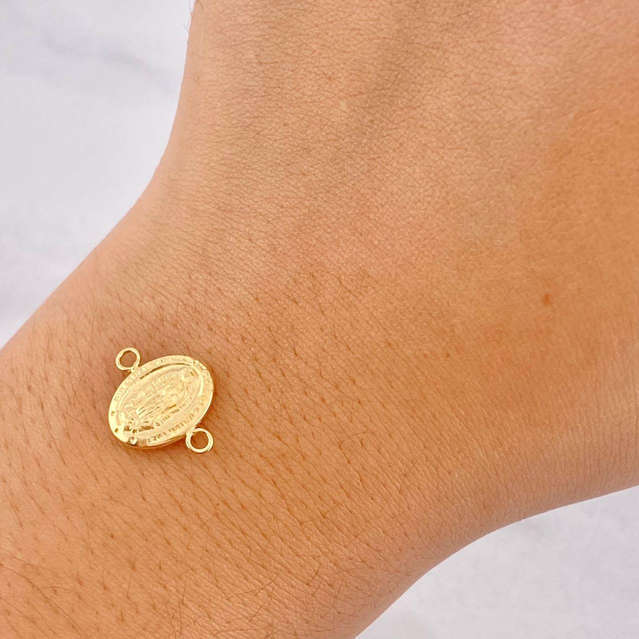 Herraje Virgen de Guadalupe 0.5g / 1/2 in Oro Amarillo 18K