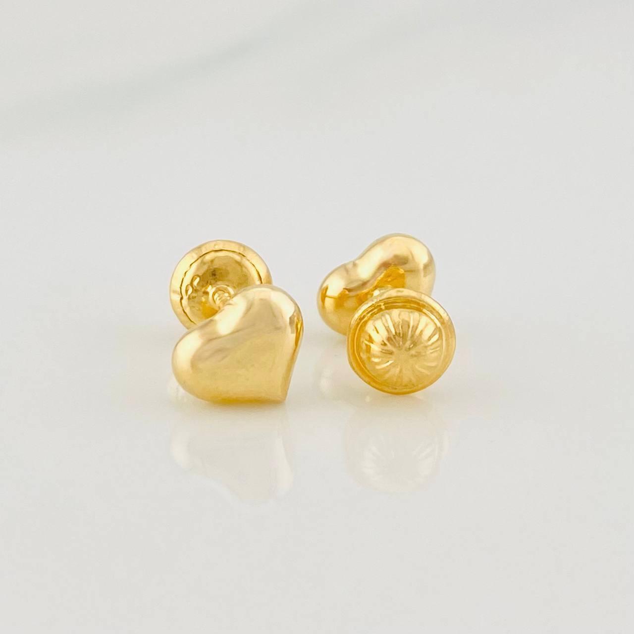 Heart Stud Earrings 0.7g / in / 7.16mm 18K Yellow Gold