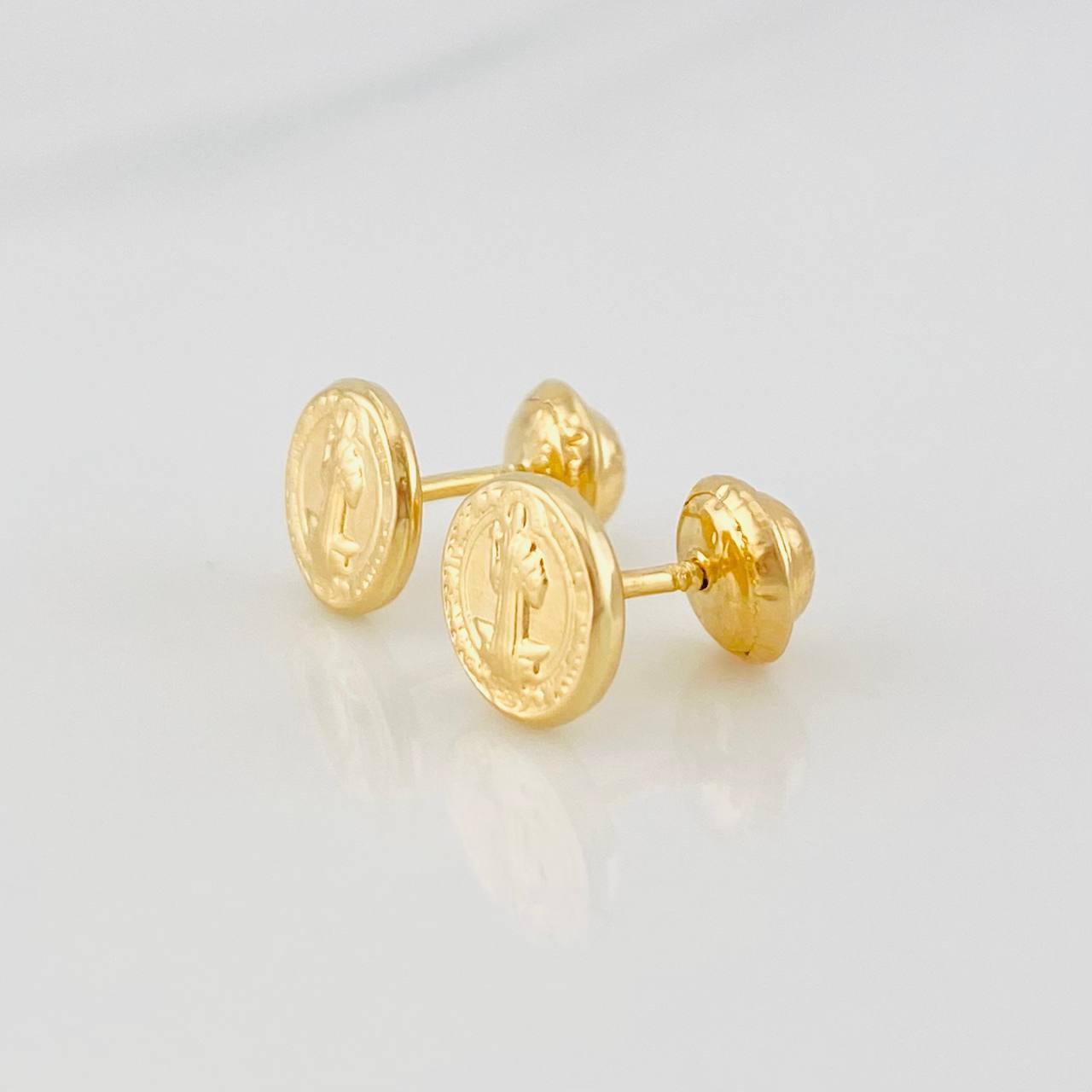 Topos San Benito 0.8g / in / 7.2mm Oro Amarillo 18K