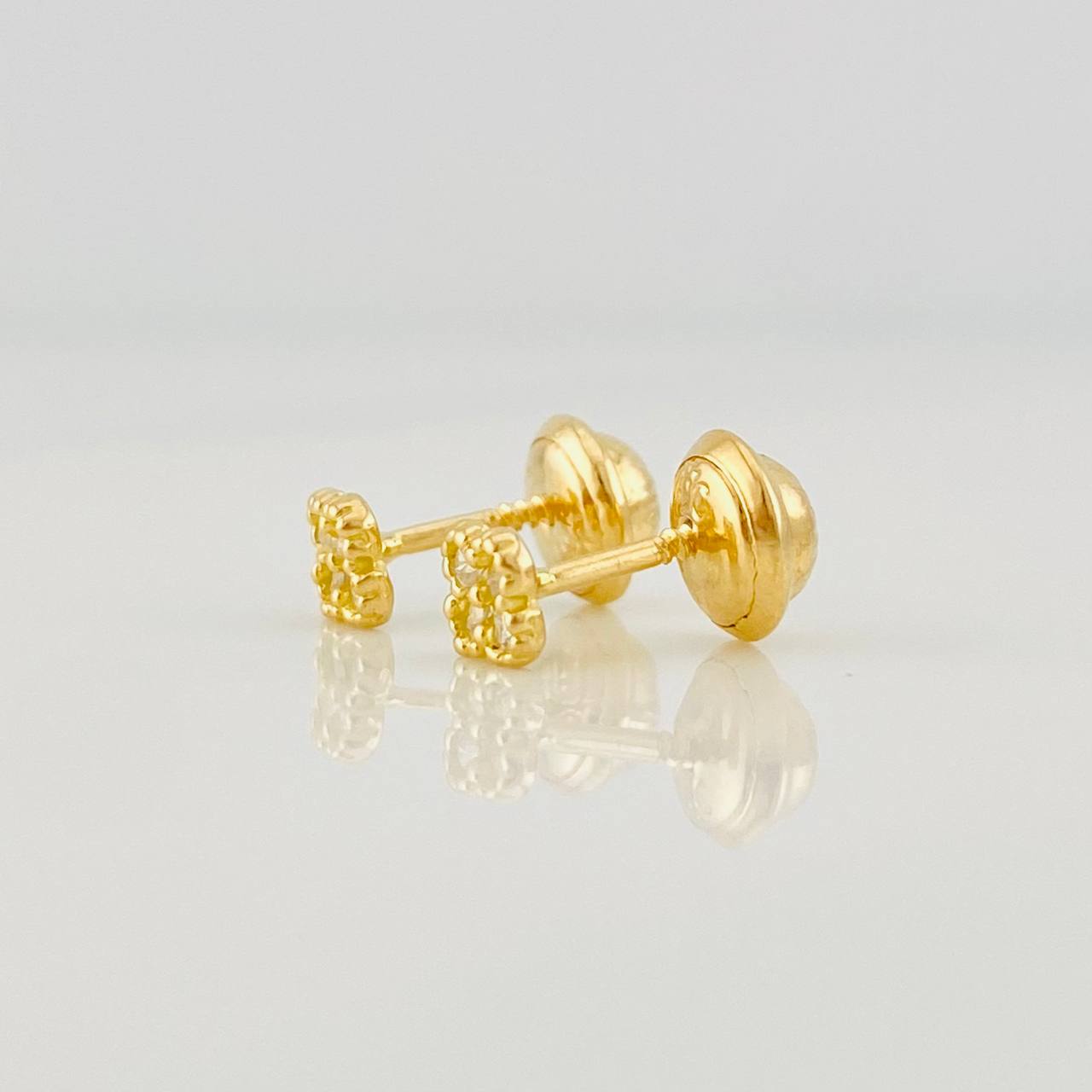 Topos Flor 0.7g / in / 3.8mm Oro Amarillo 18K