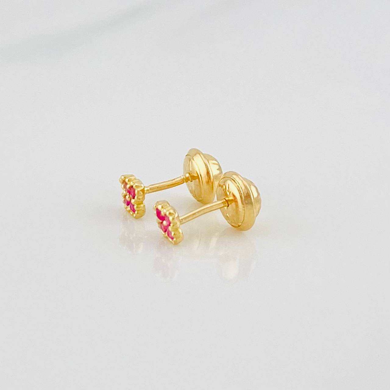 Topos Flor 0.65g / in / 3.8mm Oro Amarillo 18K