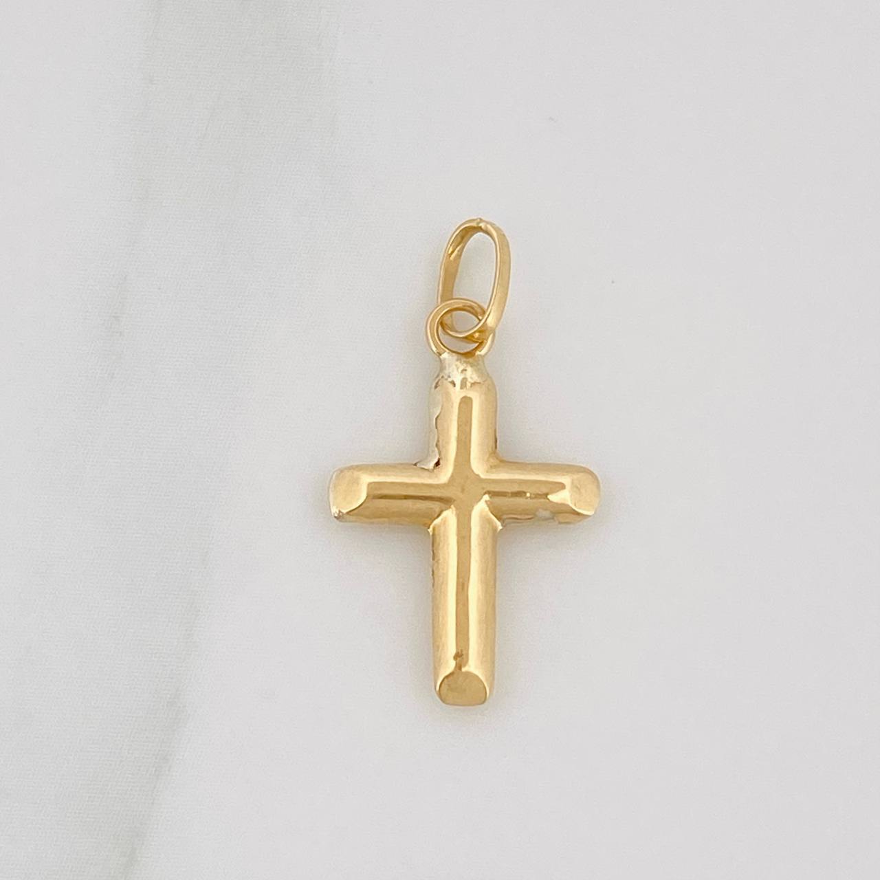 Dije Cruz  0.4gr / 3/4 in / Oro Amarillo 18K %