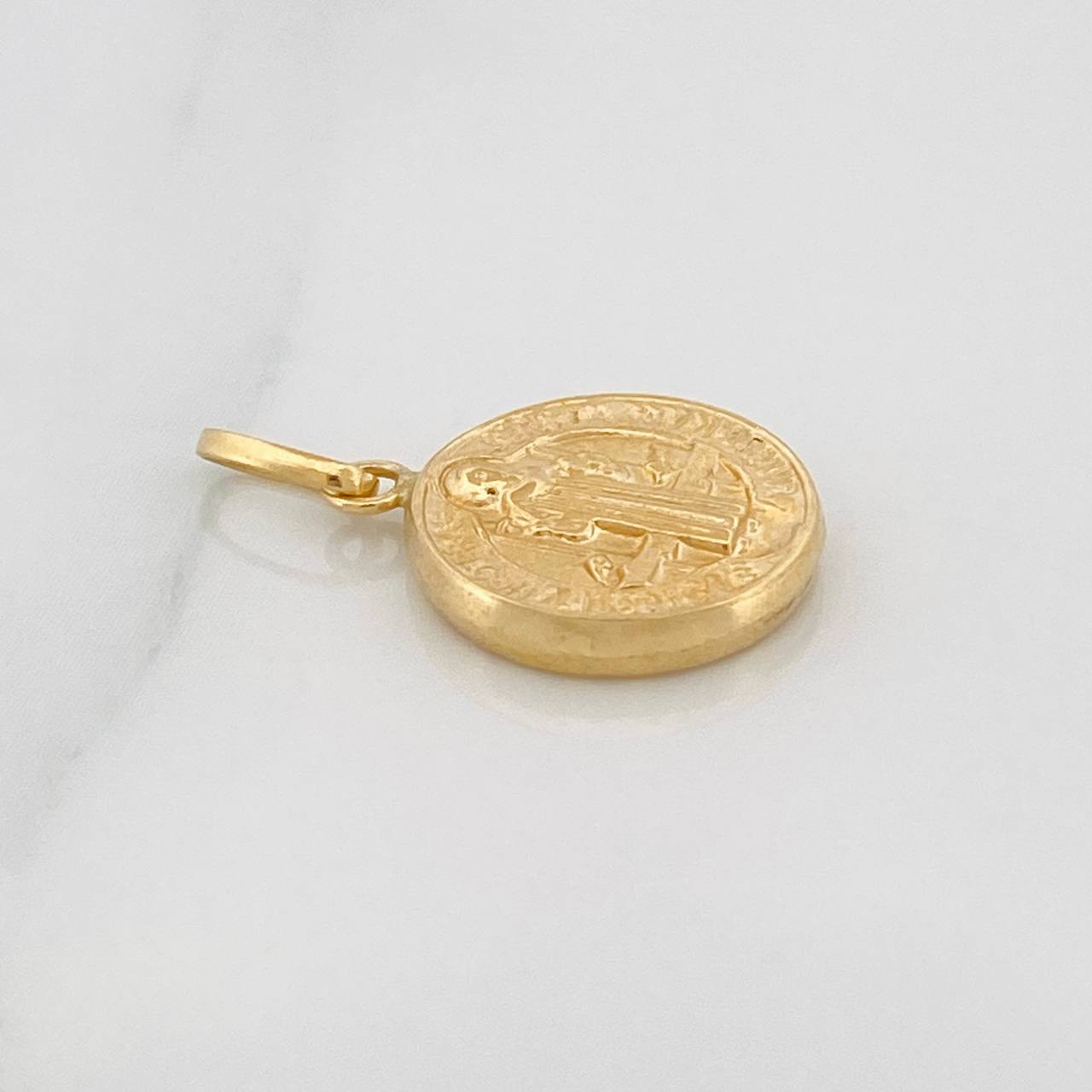 Dije San Benito 0.55gr / 3/4 in / Oro Amarillo 18K %