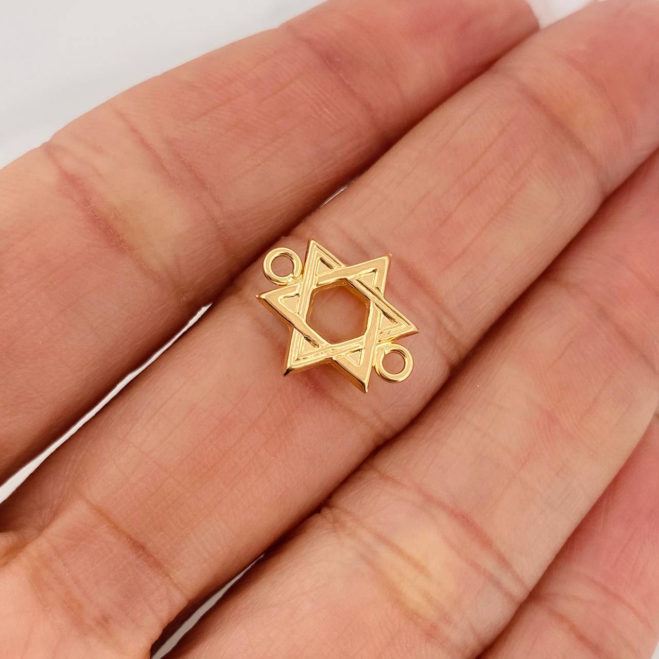 Herraje Estrella De David 0.6gr / 1/2 in / Oro Amarillo 18K &
