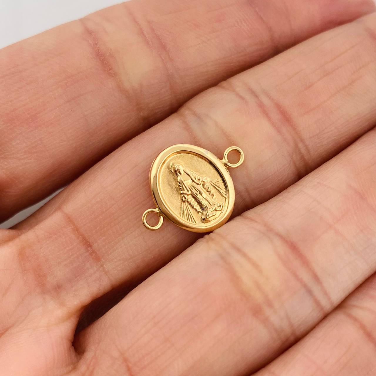 Herraje Virgen Milagrosa 0.45gr / 1/2 in / Oro Amarillo 18K &