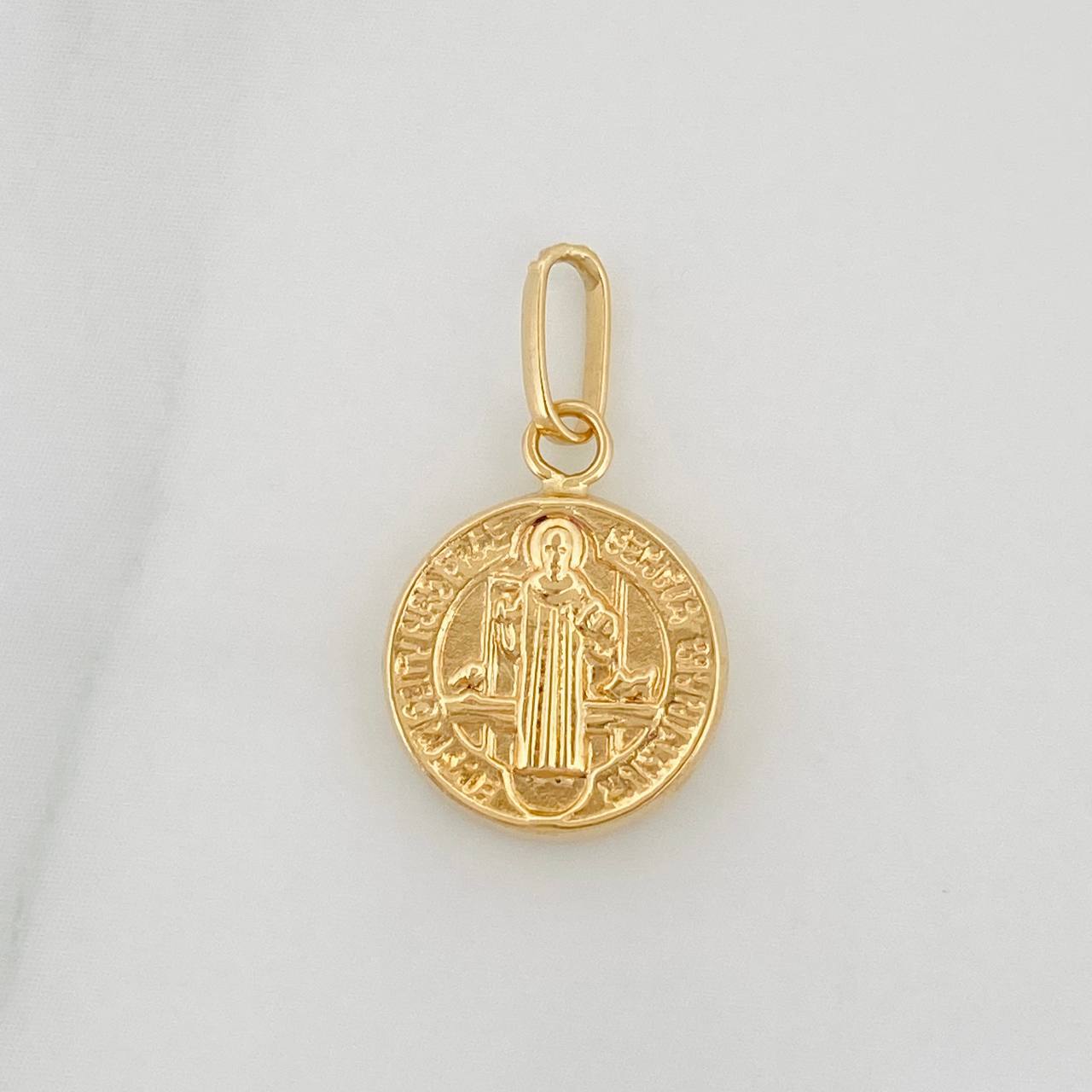 Dije San Benito 0.7gr / 3/4 in / Oro Amarillo 18K &