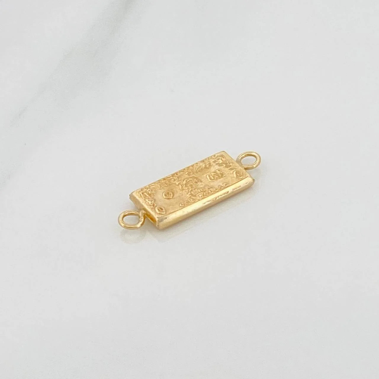 One Dollar Charm 0.75g / 1 in 18K Yellow Gold