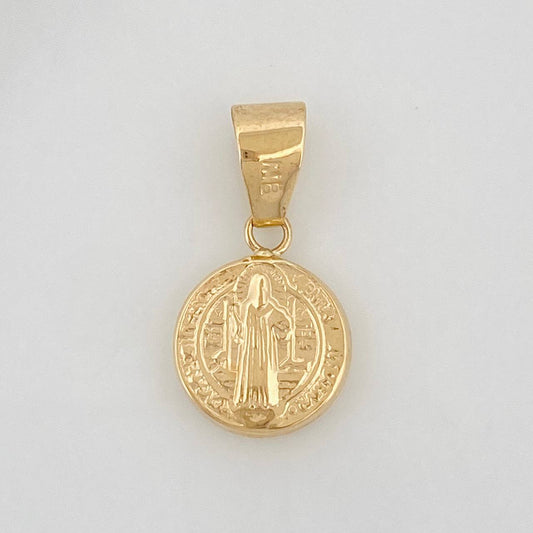 Dije San Benito 0.8gr / 3/4 in / Oro Amarillo 18K %