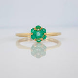 Emerald Flower Ring 35 pts 1.8gr / T7 1/4 / Yellow Gold 18K &