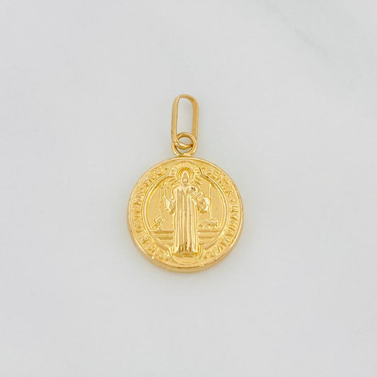 San Benito Pendant 0.75g / 3/4 in 18K Yellow Gold