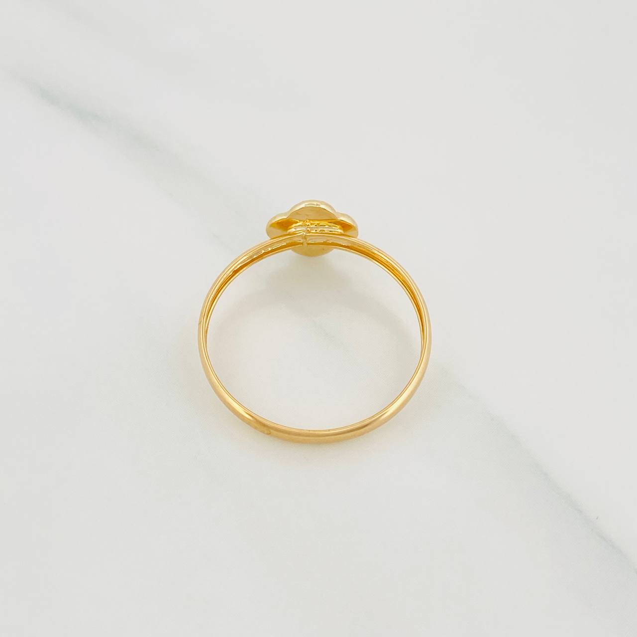 Anillo Trebol Diamantado 0.8g / T8 1/4 Oro Amarillo 18K