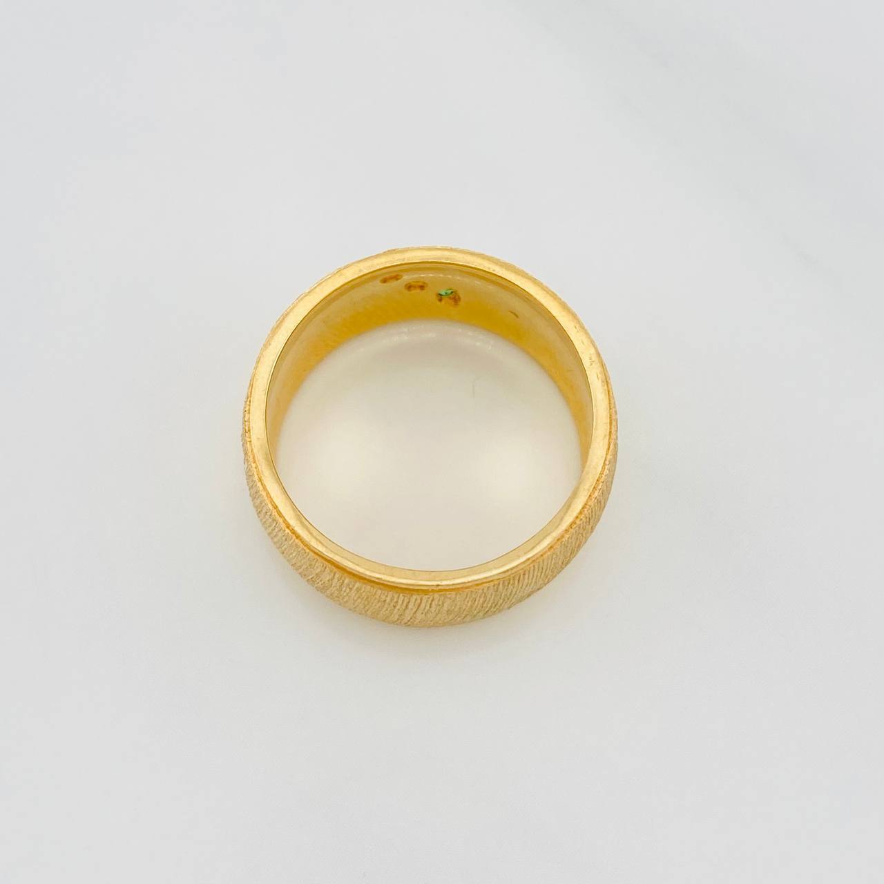 Triada Ring 7.75g / T6 1/2 Yellow Gold 18K