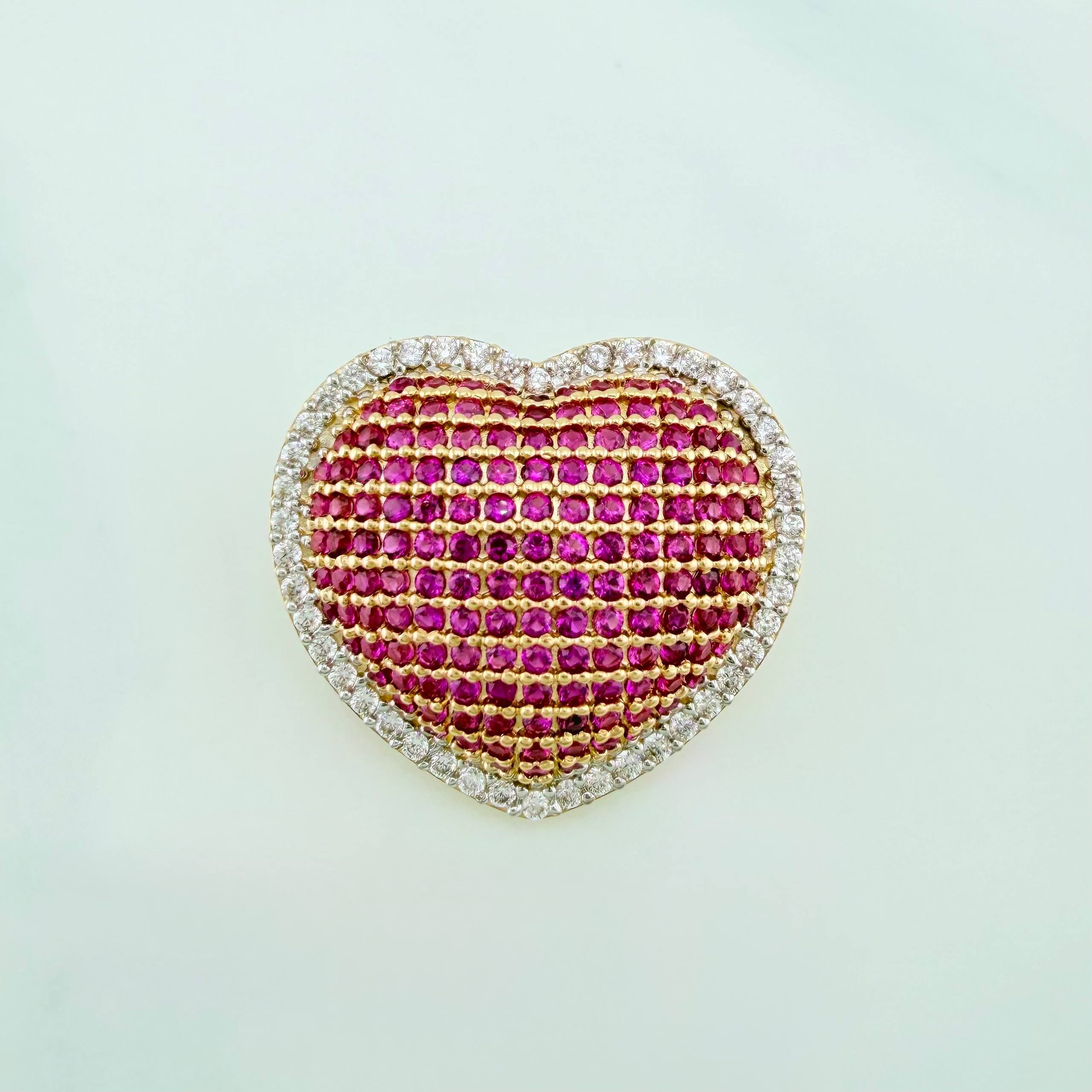 Dije Corazón Tupido 7.1g / 3/4 in Dos Oros Amarillo Blanco 18K