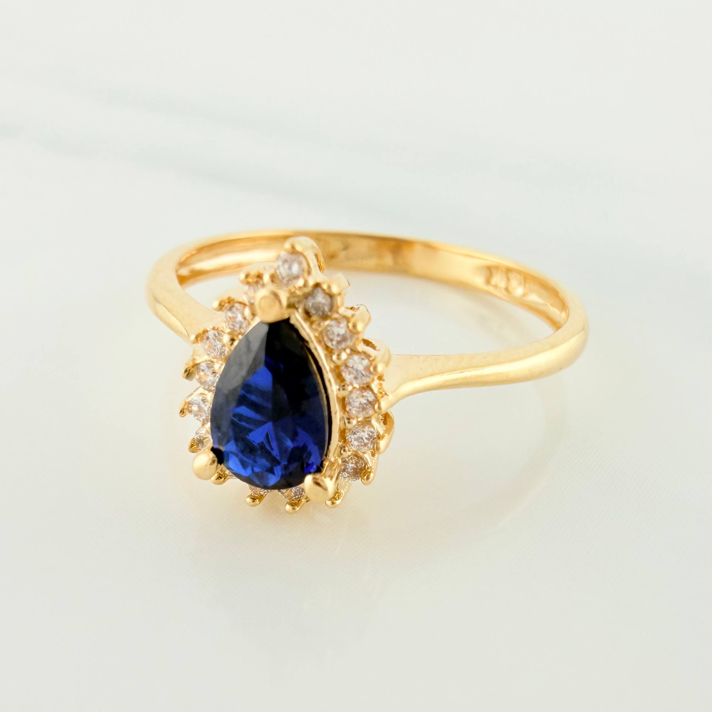 Anillo Halo Gota 2.15g / T6 1/4 Oro Amarillo 18K