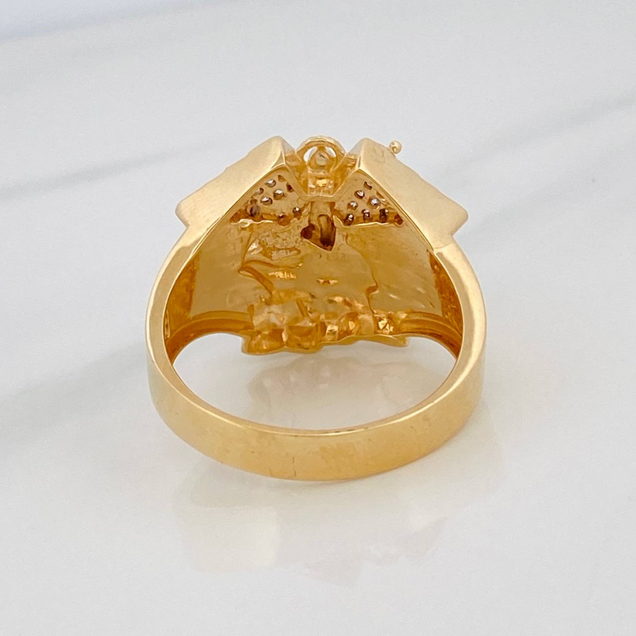 Saint Michael Archangel Ring 10.1g / Size 10 3/4 Three Golds 18K