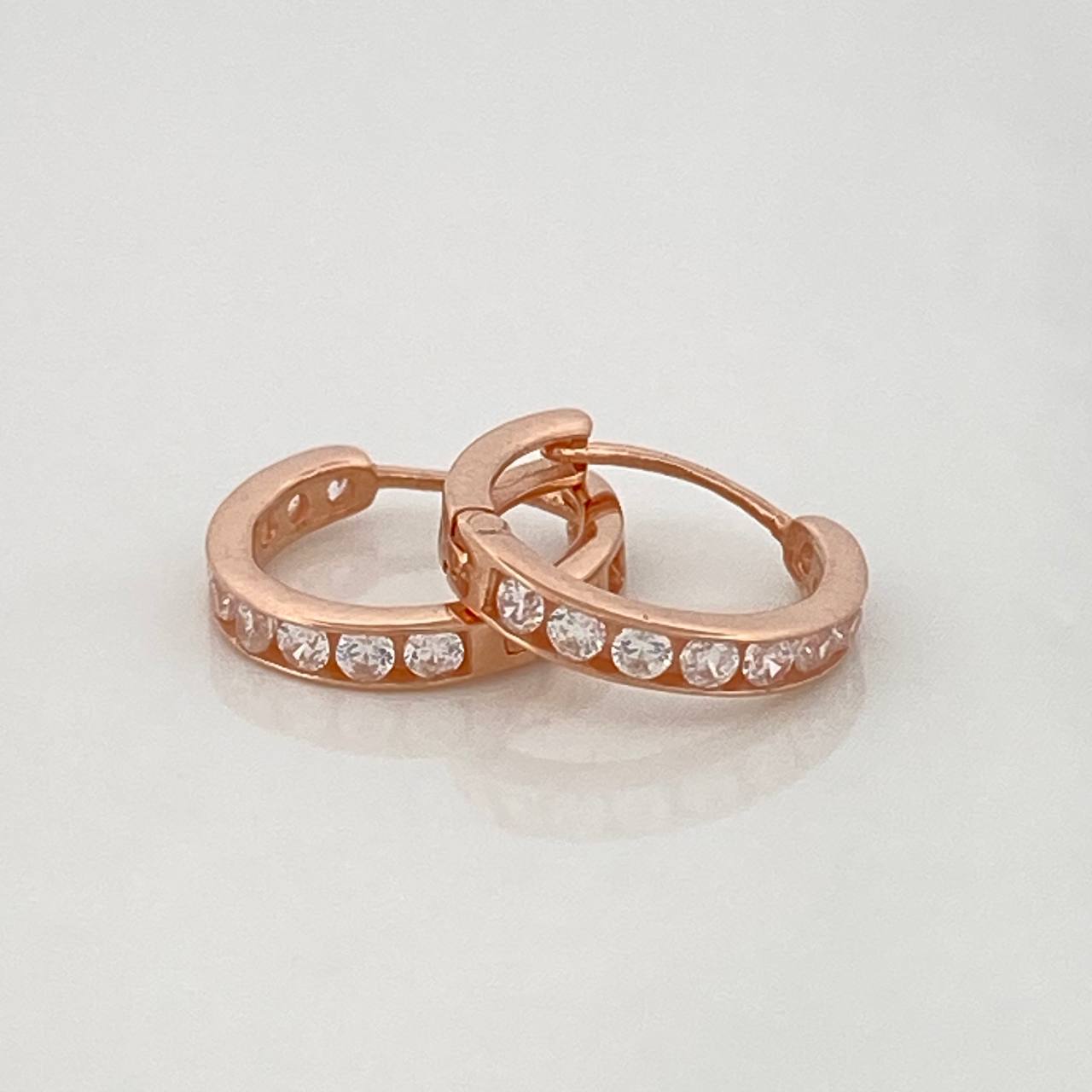 Hoop Earrings Carril 1.1g / 1/2 in 18K Rose Gold