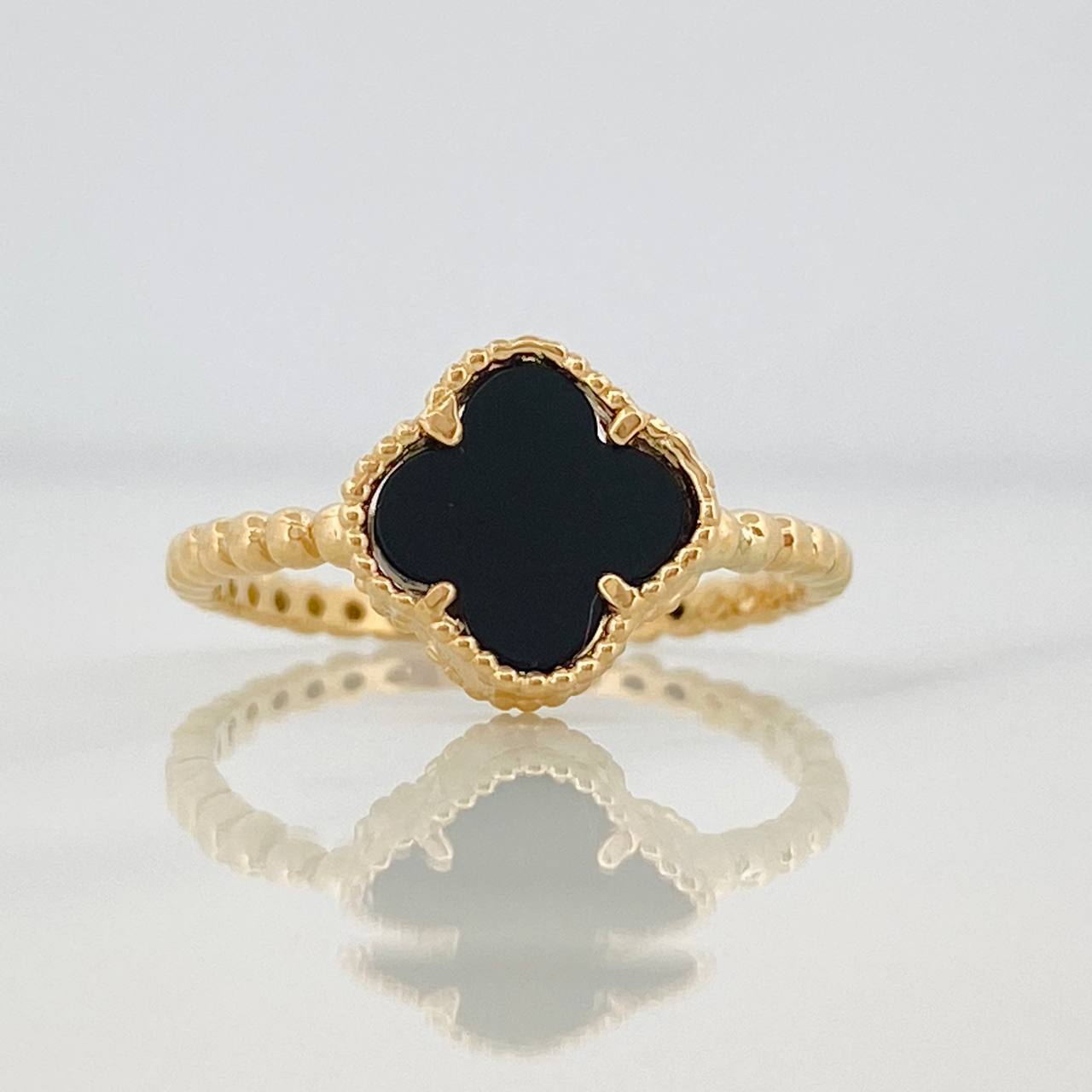 Clover Ring 1.95g / T6 Yellow Gold 18K