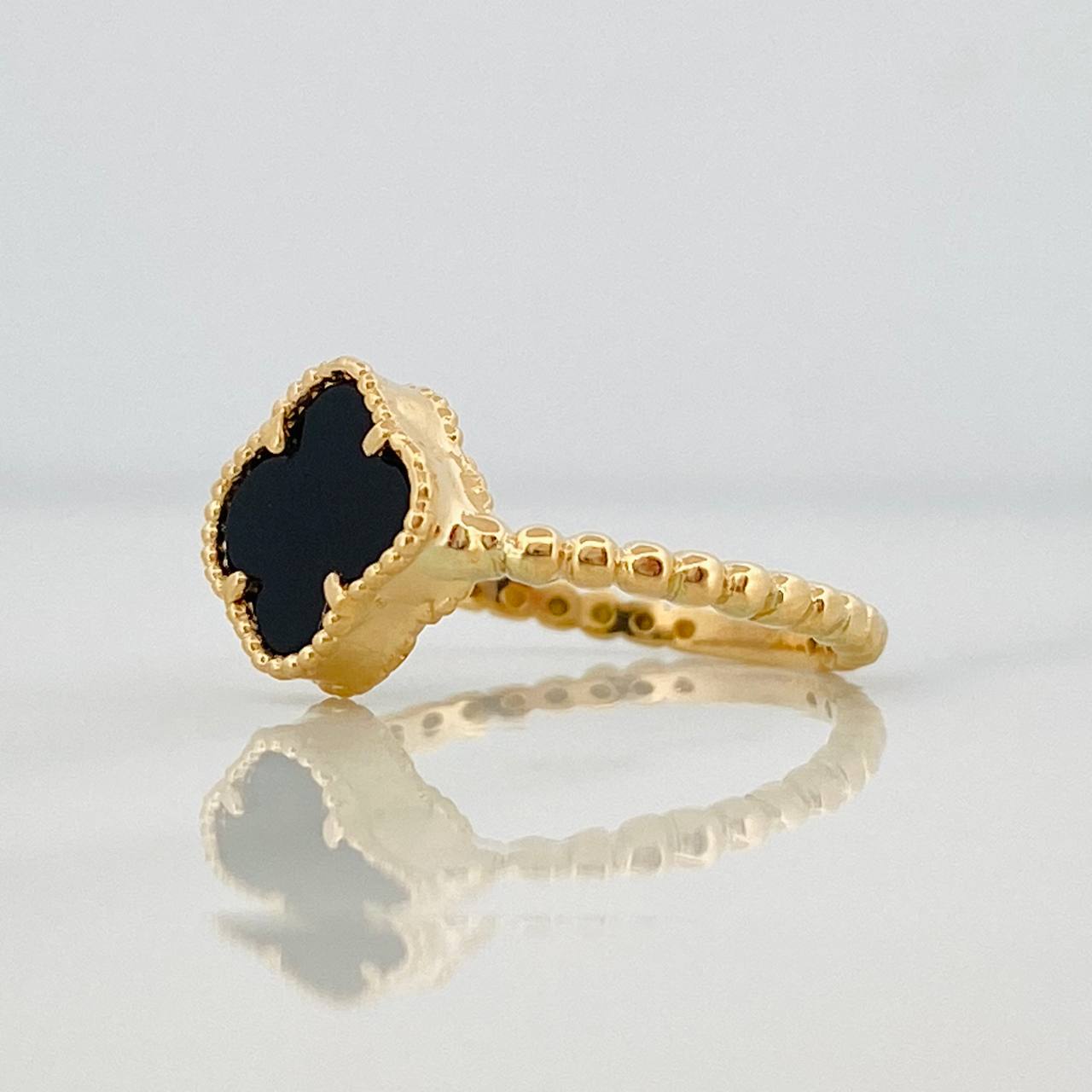 Clover Ring 1.95g / T6 Yellow Gold 18K