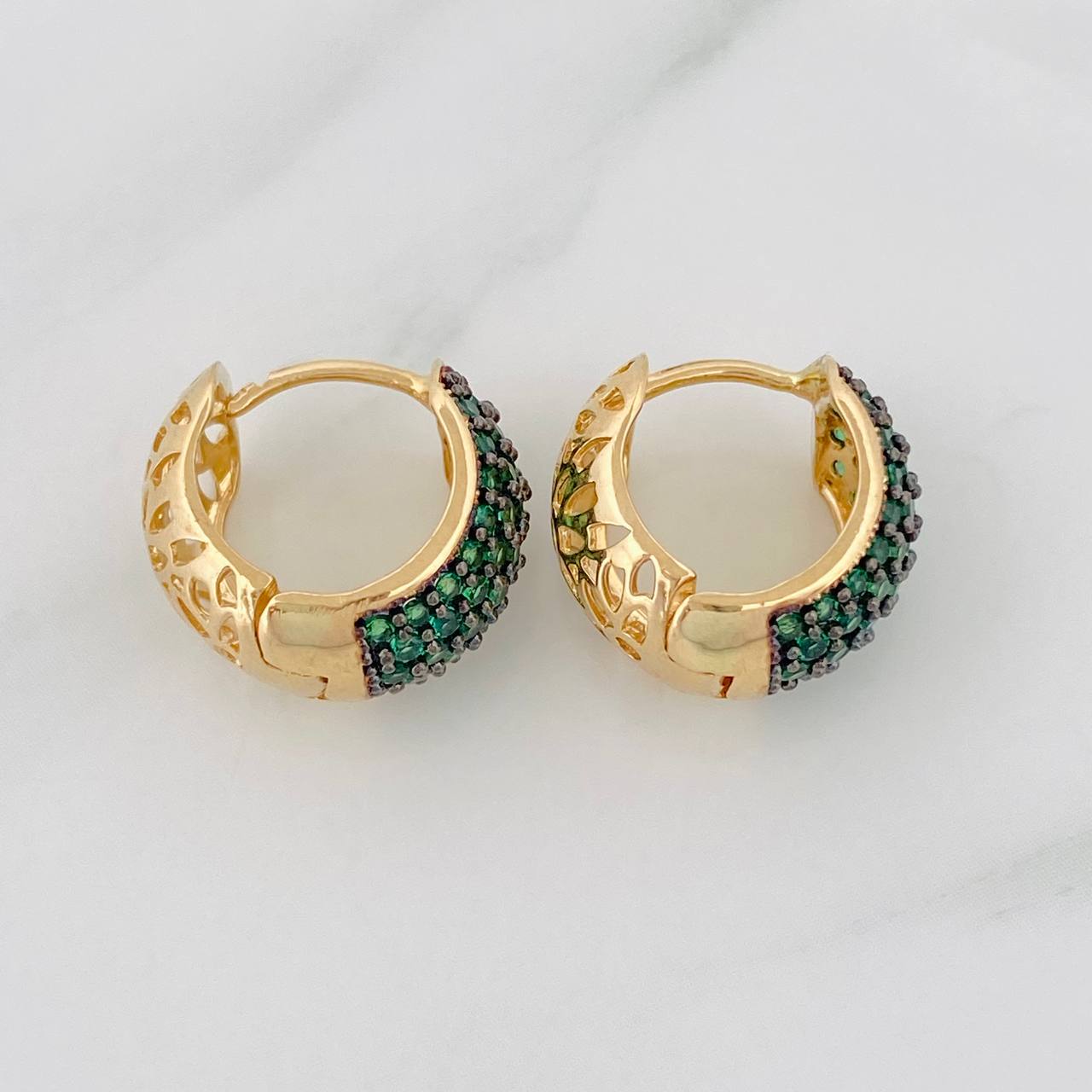 Hoop Earrings Berlin 5.4g / 1/2 in Two-Tone Black Yellow 18K