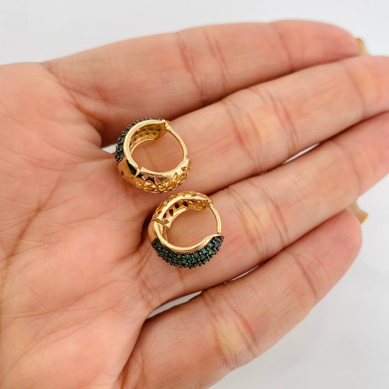 Hoop Earrings Berlin 5.4g / 1/2 in Two-Tone Black Yellow 18K