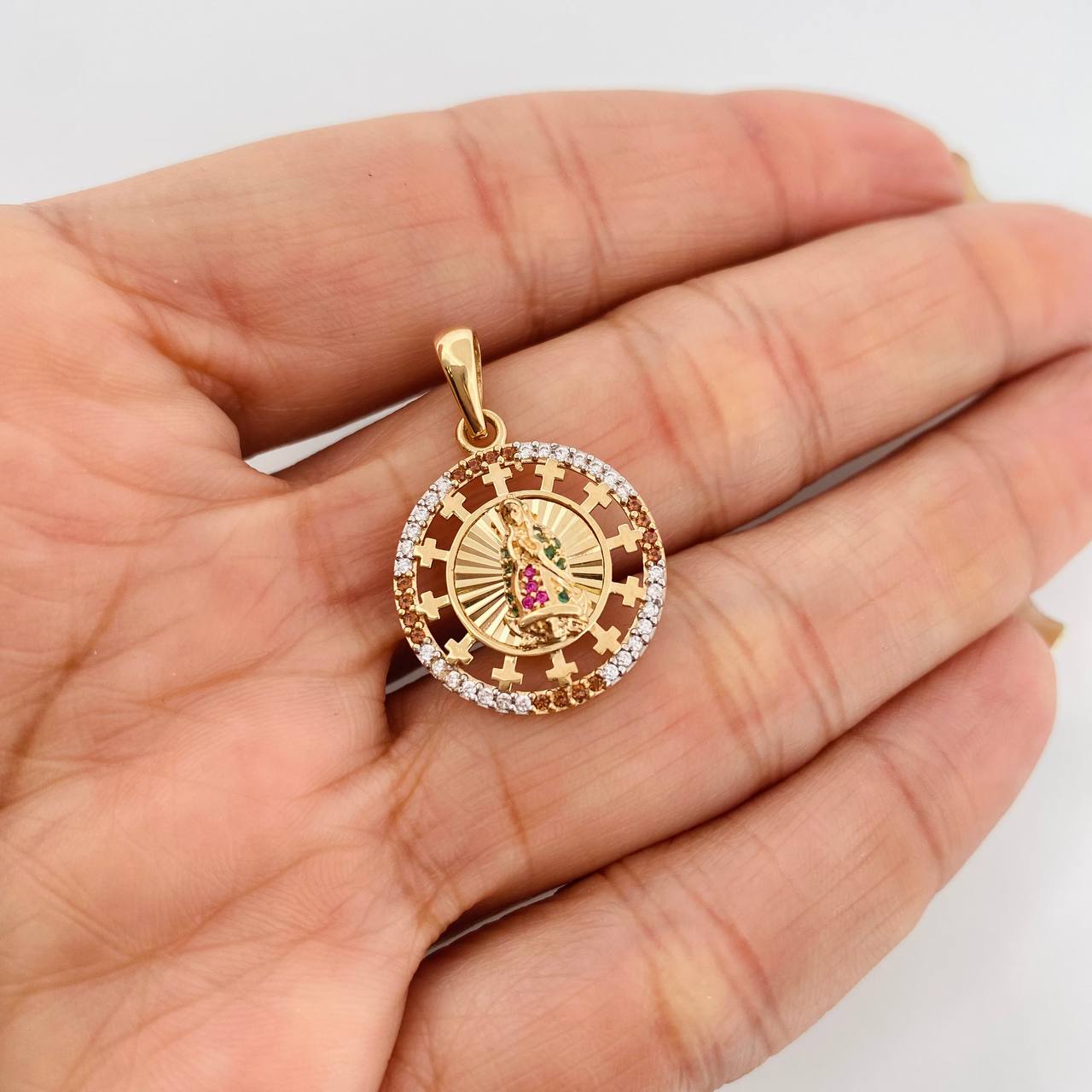 Pendant Virgin of Guadalupe 2.95g / 3/4 in Yellow Gold 18K