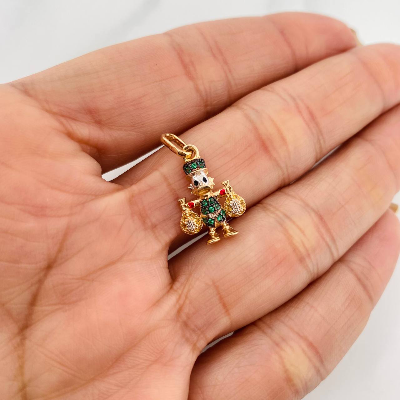 Pendant Duck Bag 1.75g / 3/4 in Three Golds 18K