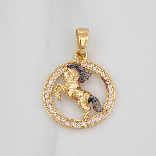 Dije Caballo 1.5g / 3/4 in Dos Oros Negro Amarillo 18K