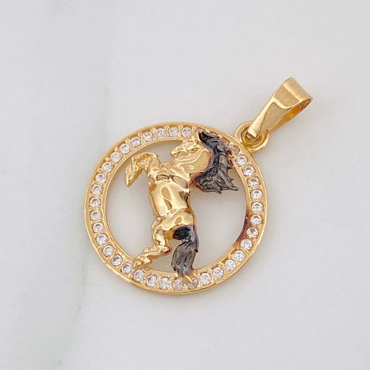 Pendant Horse 1.5g / 3/4 in Two Golds Black Yellow 18K