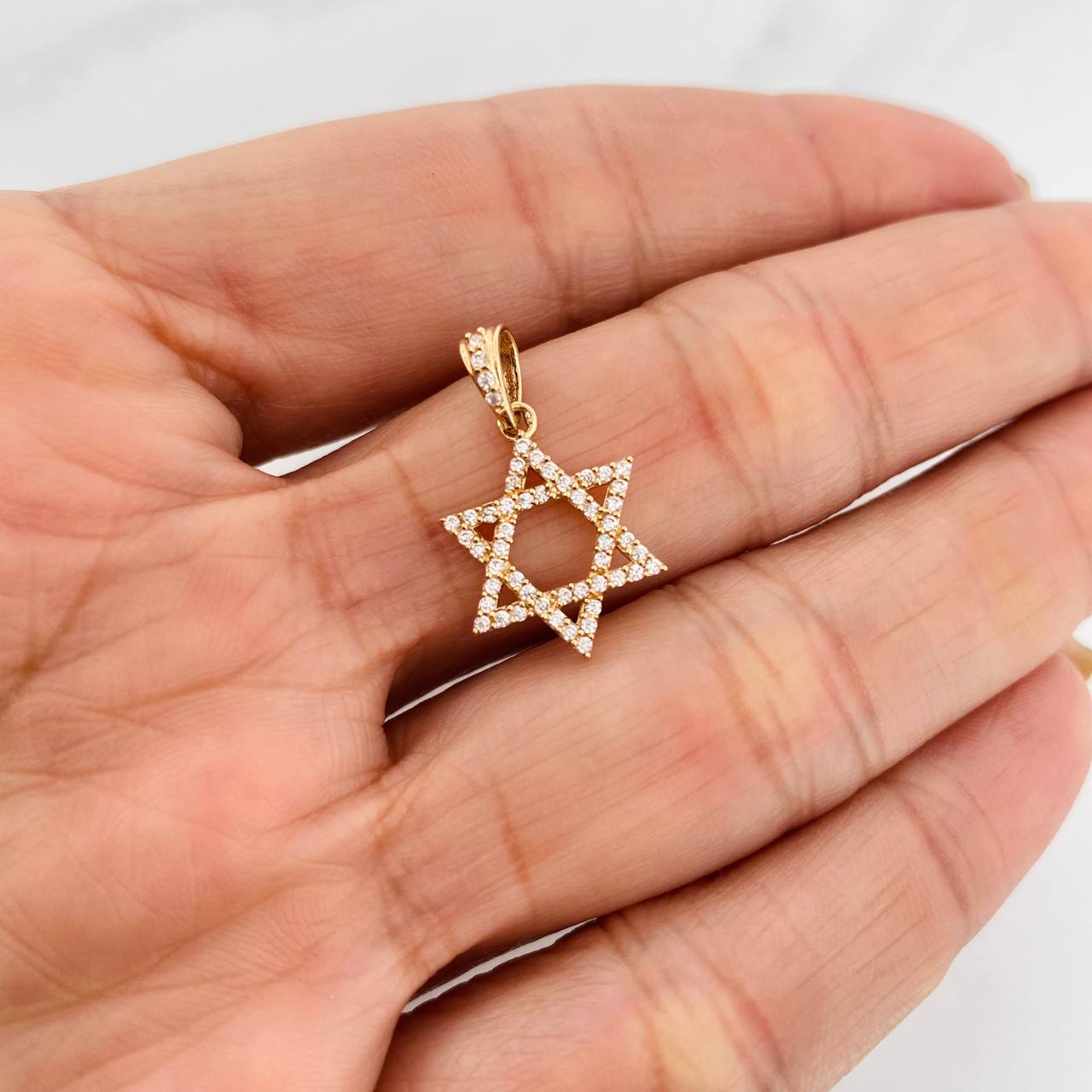 Pendant Star of David 1.55g / 3/4 in 18K Yellow Gold