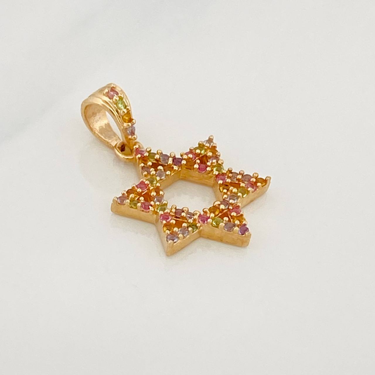 Pendant Star of David 1.55g / 3/4 in 18K Yellow Gold