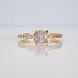 Solitaire Bridge Ring 2.4g / T7 Yellow Gold 18K