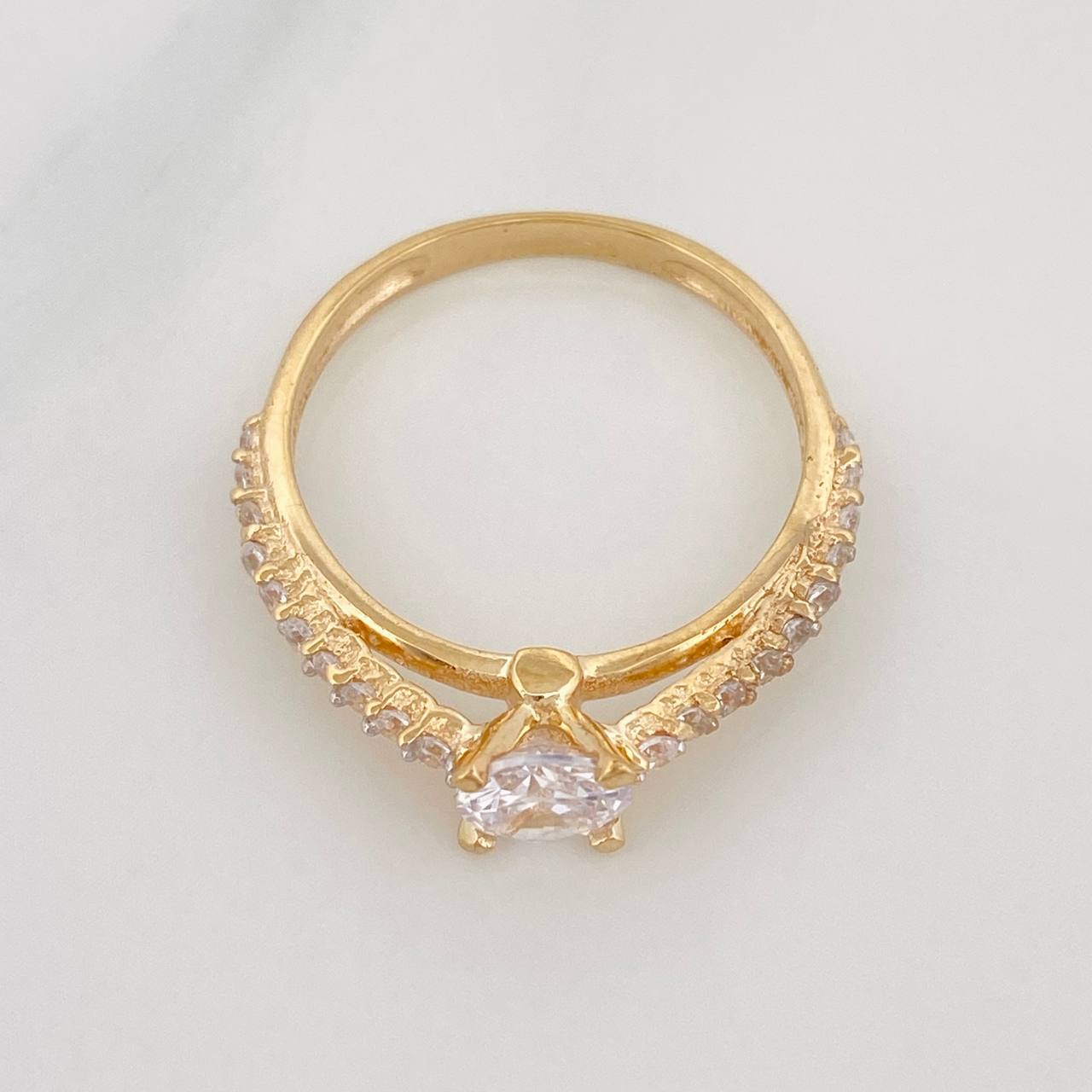 Solitaire Bridge Ring 2.4g / T7 Yellow Gold 18K