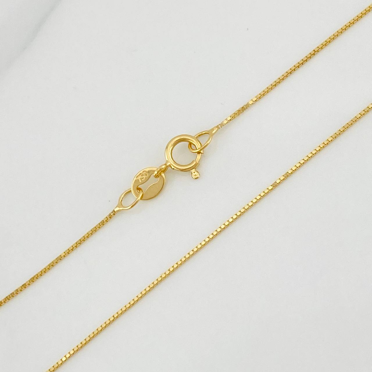 Venetian Chain 1.2g / 18 in / 0.65mm Yellow Gold 18K