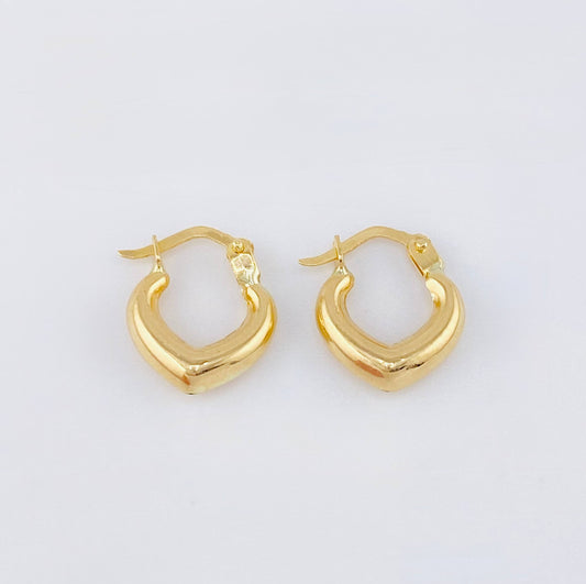Hoop Earrings Smooth Heart 1.2gr / 1/2 in / Yellow Gold 18K