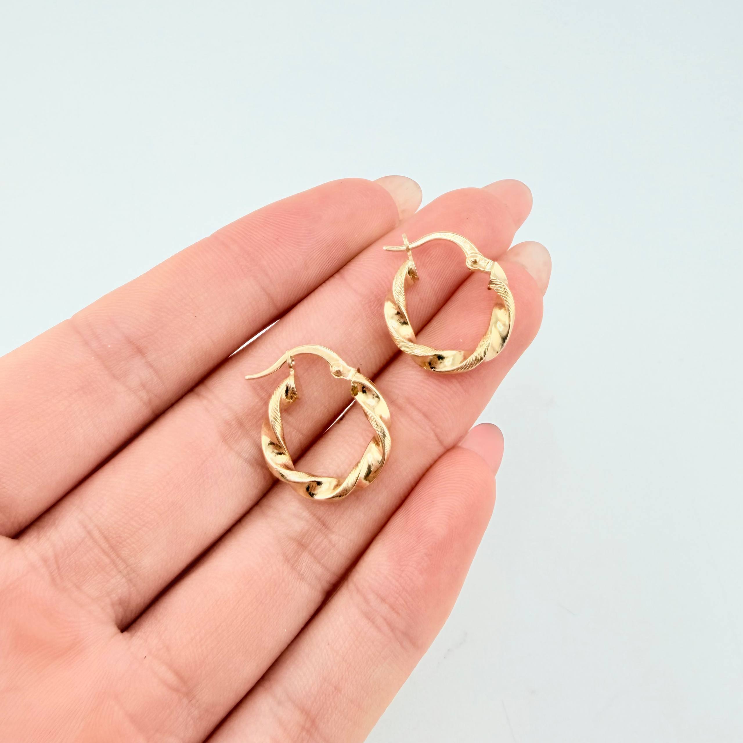 Hoop Earrings Deis 1.7gr / 3/4in / Yellow Gold 18K *