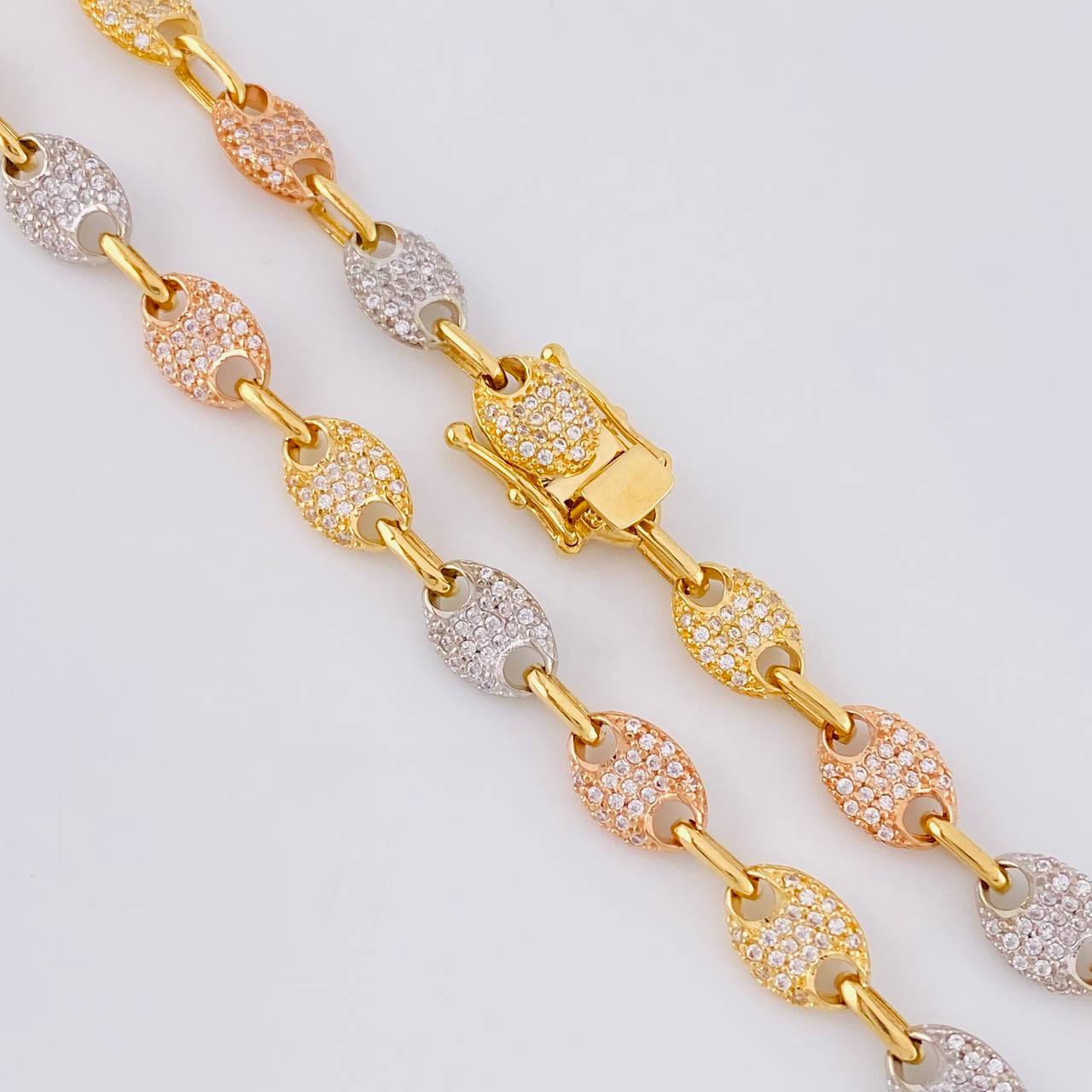 GC Chain 30g / 18 1/4 in / 7mm Three Golds 18K