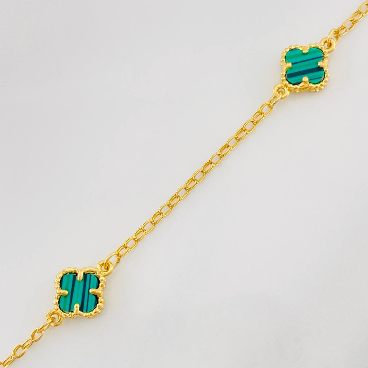 Pulso Rolo Trébol 2.8g / 7 in / 1.56mm Oro Amarillo 18K