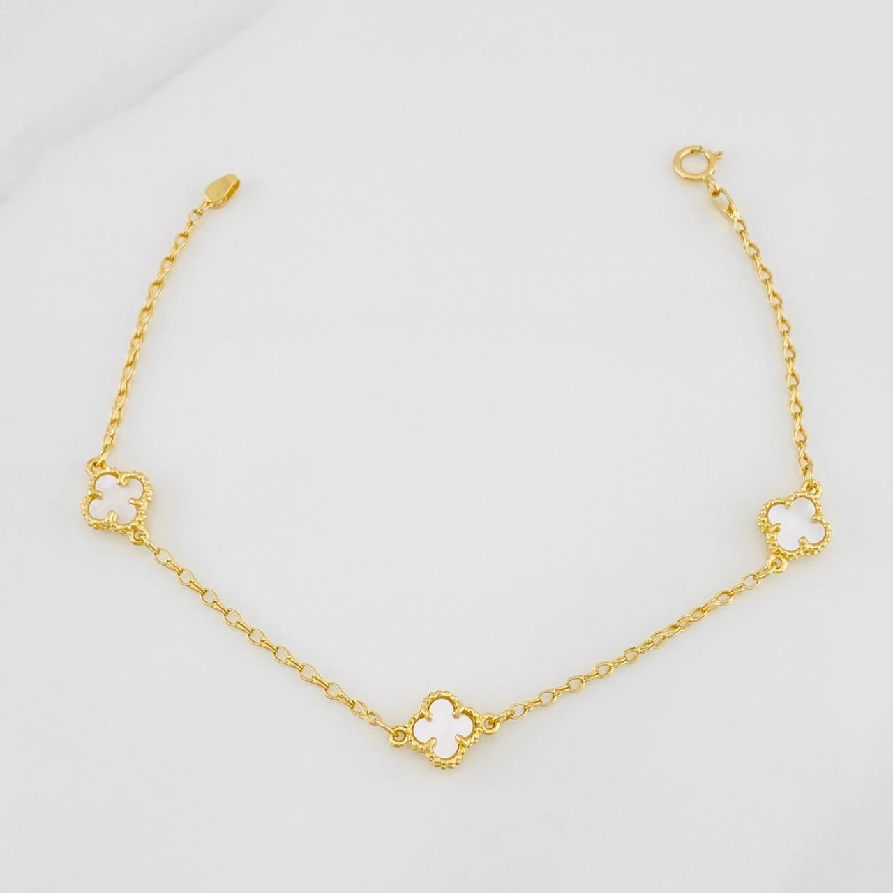 Pulso Rolo Trebol 2.85g / 7 in / 1.36mm Oro Amarillo 18K