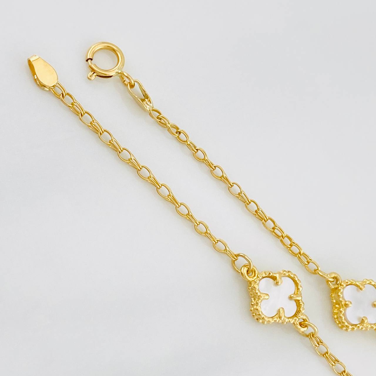 Pulso Rolo Trebol 2.85g / 7 in / 1.36mm Oro Amarillo 18K