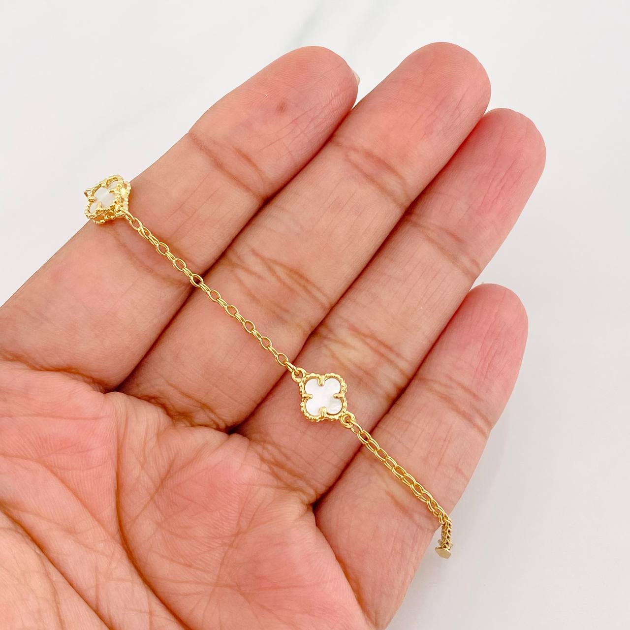 Pulso Rolo Trebol 2.85g / 7 in / 1.36mm Oro Amarillo 18K