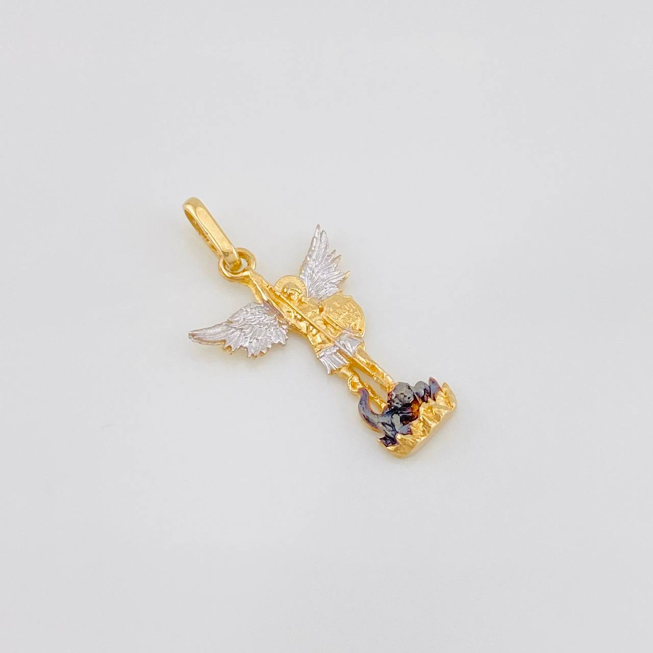 Pendant Saint Michael the Archangel 1.7g / 3/4 in Tri-Color Gold 18K