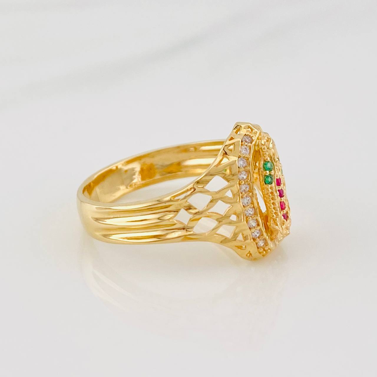 Virgin of Guadalupe Ring 3.5g / T6 3/4 Yellow Gold 18K