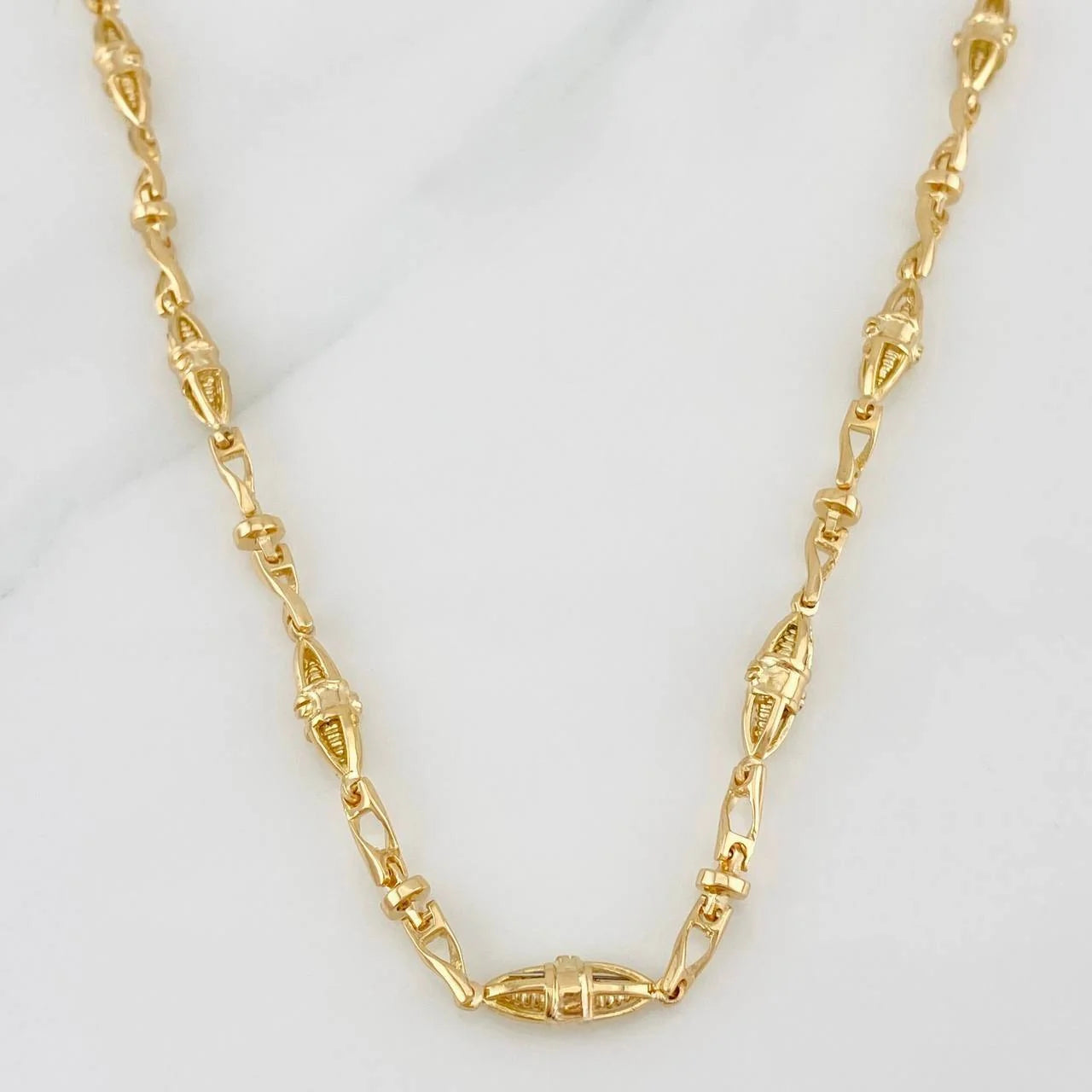 Cadena Rustica Dubái 37.6g / 24 in / 4mm Oro Amarillo 18K