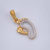 Dije Huellas 1.15gr / 3/4 in / Dos Oros Amarillo Blanco 18K &