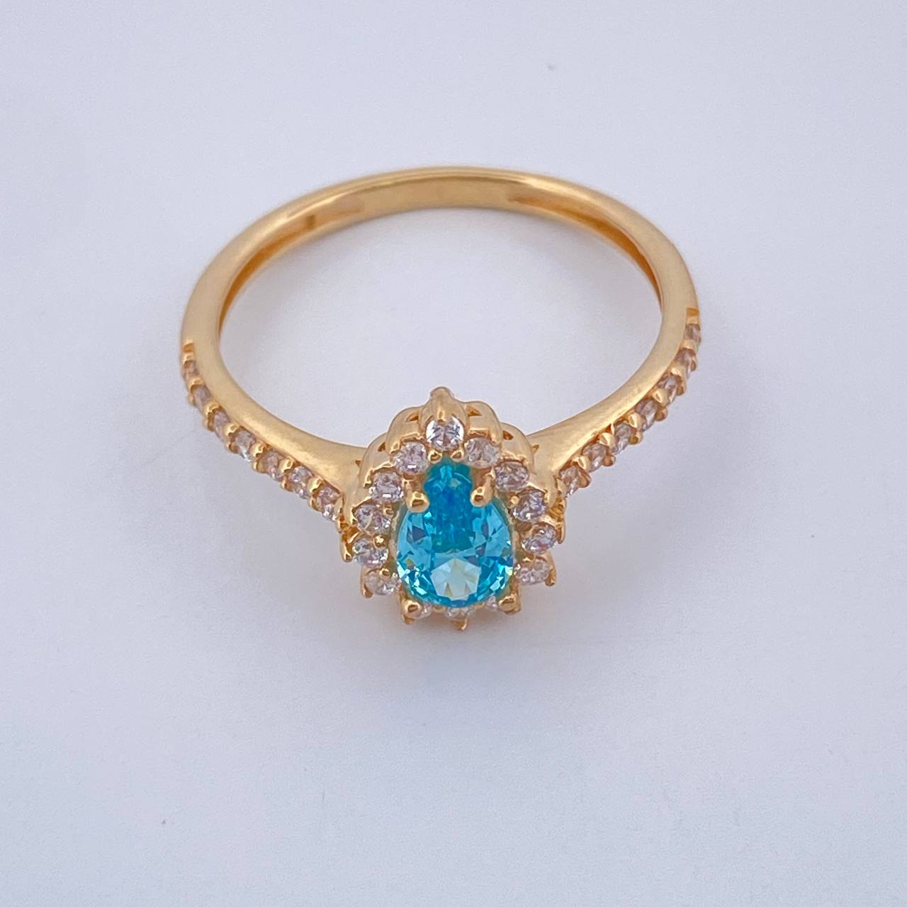 Marquise Eye Ring 2.25gr / Size 5 3/4 / 18K Gold