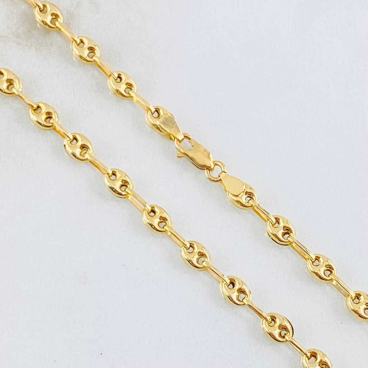 Cadena GC 5.55gr / 17 3/4 in / Oro Amarillo 18K ©