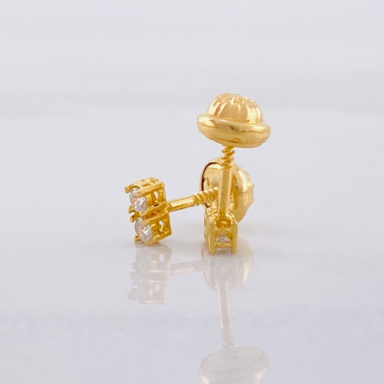 Topos Dúo Chispas 1.05g / in / 0.6cm Oro Amarillo 18K
