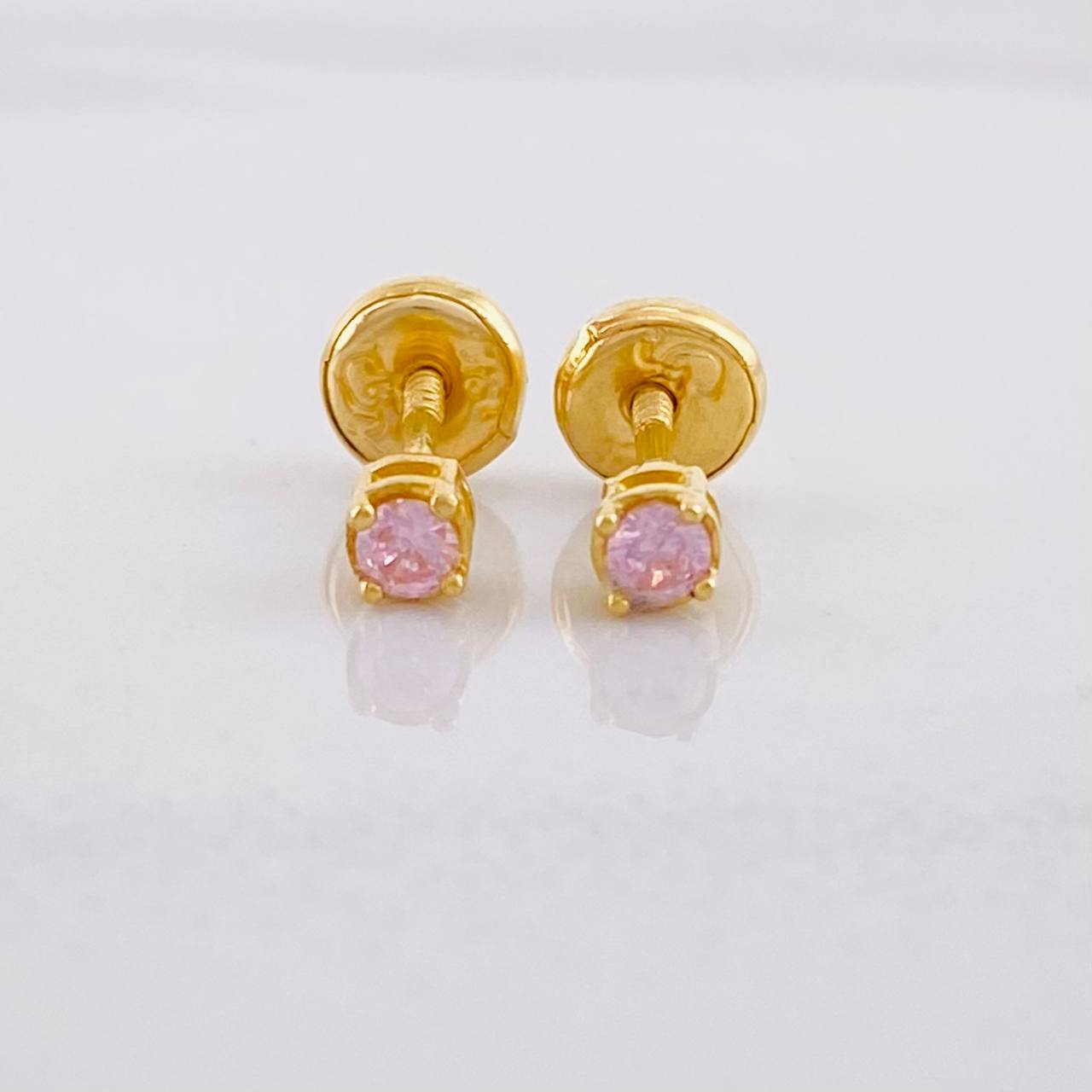 Topos Cuatro Garras 0.95g / in / 3.2mm Oro Amarillo 18K