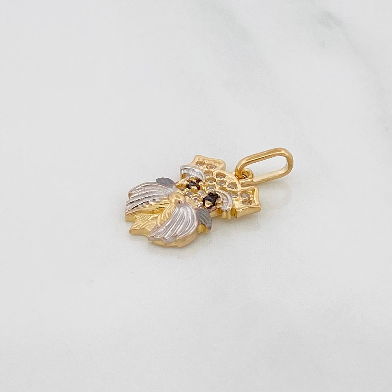 Pendant Dog 1.4g / 3/4 in Three Golds 18K